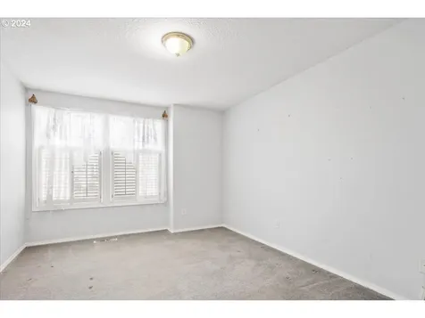 15301 NE 77th Street Vancouver WA 98682