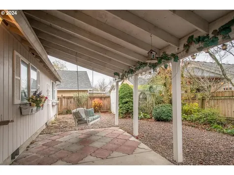15301 NE 77th Street Vancouver WA 98682