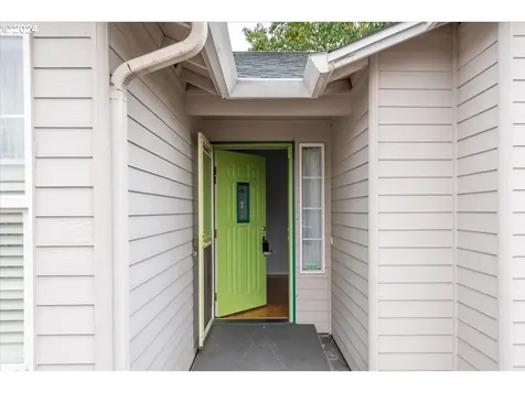15301 NE 77th Street Vancouver WA 98682