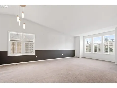 15301 NE 77th Street Vancouver WA 98682