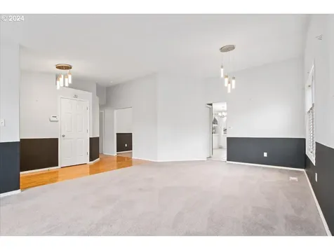 15301 NE 77th Street Vancouver WA 98682