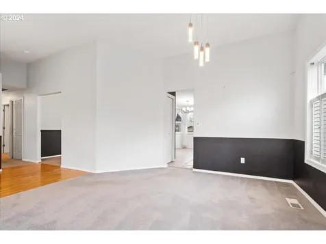 15301 NE 77th Street Vancouver WA 98682