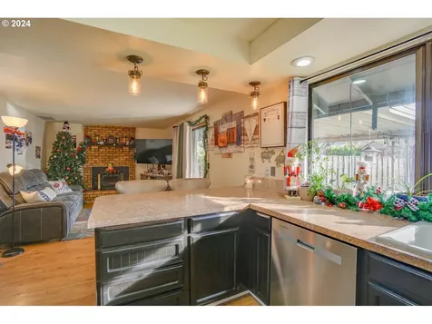 13801 SE 14th Street Vancouver WA 98683