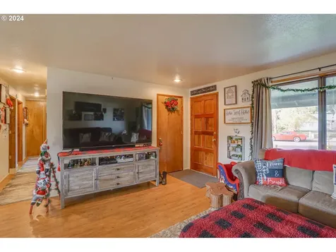 13801 SE 14th Street Vancouver WA 98683