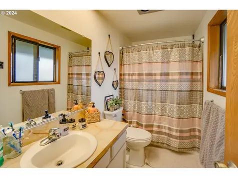13801 SE 14th Street Vancouver WA 98683