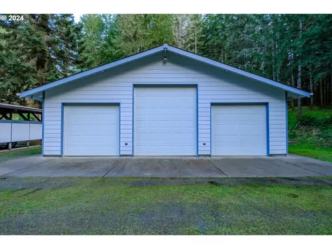 41250 Mcdowell Creek Drive Lebanon OR 97355