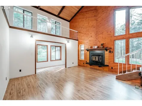 41250 Mcdowell Creek Drive Lebanon OR 97355