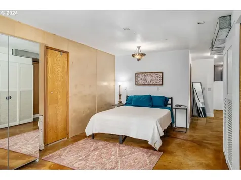 9608 Nw Rosaria Avenue Portland OR 97231