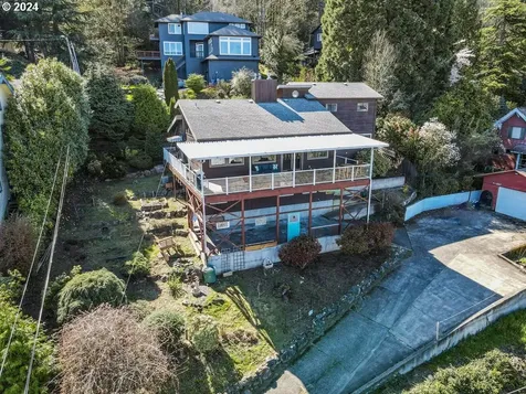 9608 Nw Rosaria Avenue Portland OR 97231