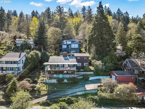 9608 Nw Rosaria Avenue Portland OR 97231