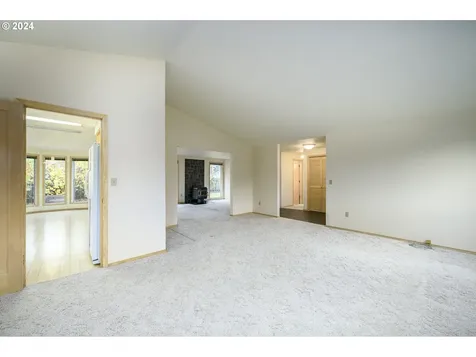 2202 NW Saint Andrews Drive Mcminnville OR 97128