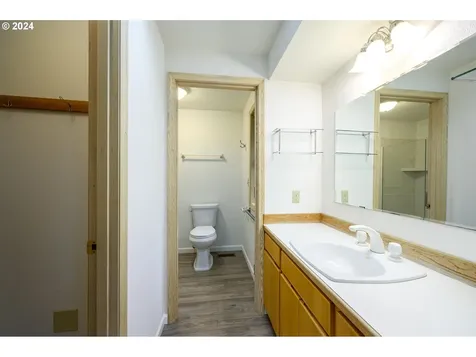 2202 NW Saint Andrews Drive Mcminnville OR 97128
