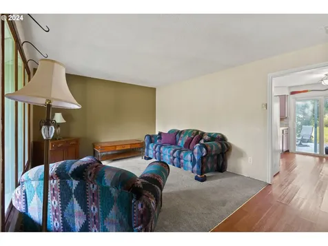 4722 SE Chase Road Gresham OR 97080