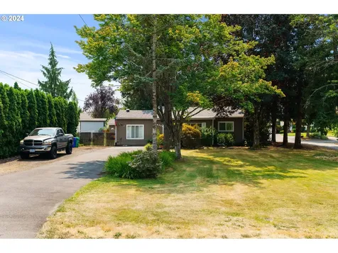 4722 SE Chase Road Gresham OR 97080