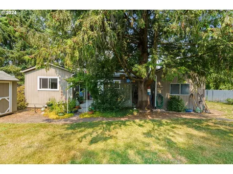 4722 SE Chase Road Gresham OR 97080