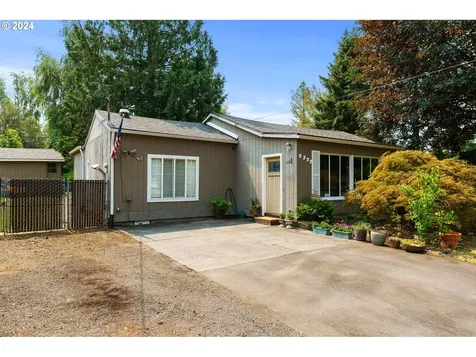 4722 SE Chase Road Gresham OR 97080
