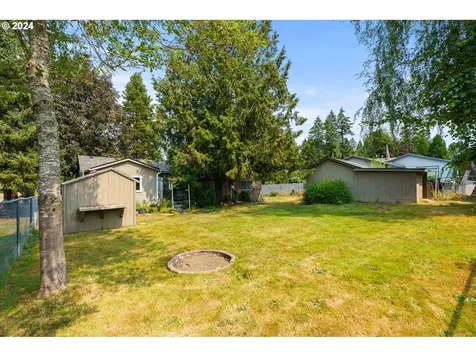 4722 SE Chase Road Gresham OR 97080
