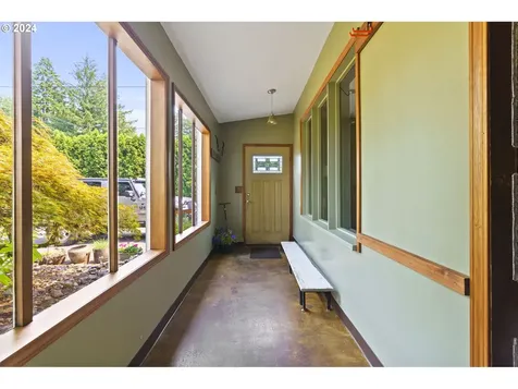 4722 SE Chase Road Gresham OR 97080