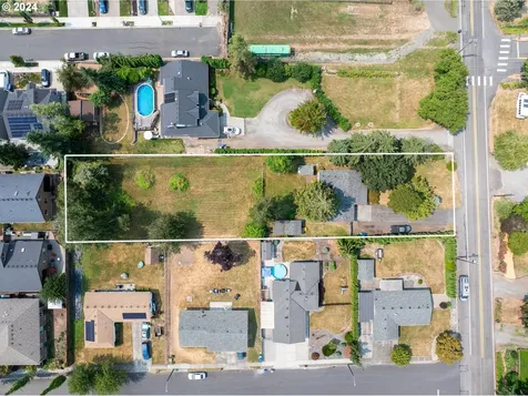 4722 SE Chase Road Gresham OR 97080