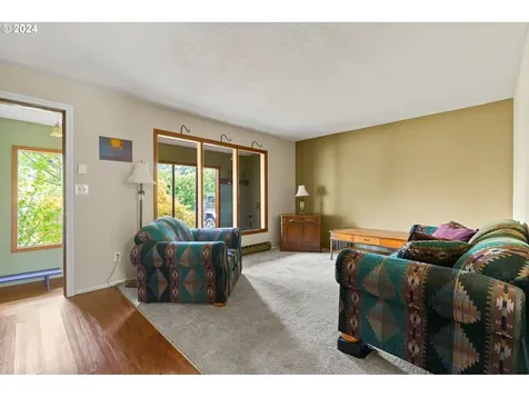 4722 SE Chase Road Gresham OR 97080