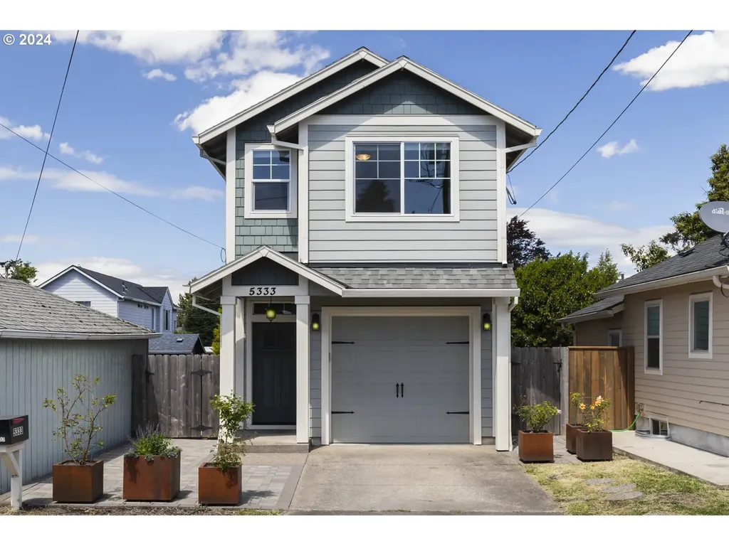 5333 SE Lambert Street Portland OR 97206