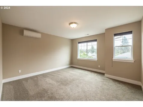 5333 SE Lambert Street Portland OR 97206