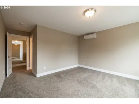 5333 SE Lambert Street Portland OR 97206