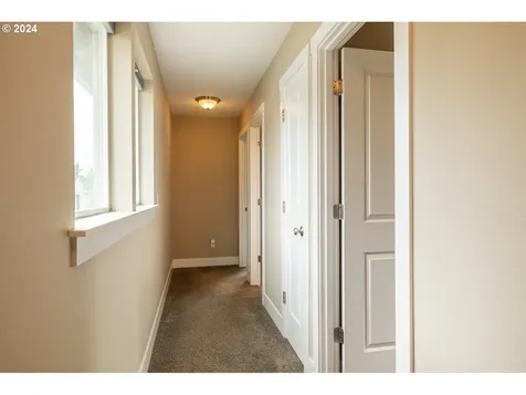 5333 SE Lambert Street Portland OR 97206
