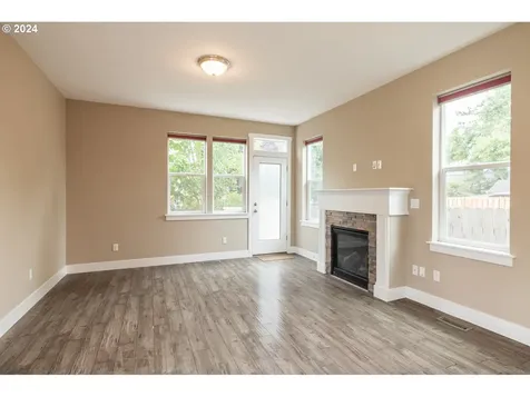 5333 SE Lambert Street Portland OR 97206