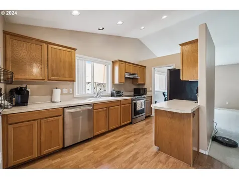 4628 SE Powell Butte Parkway Portland OR 97236