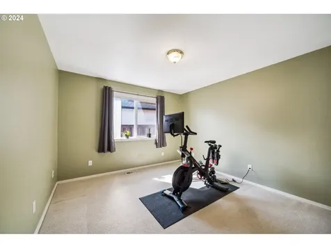 4628 SE Powell Butte Parkway Portland OR 97236