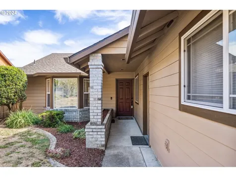 4628 SE Powell Butte Parkway Portland OR 97236