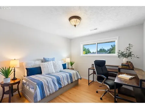 1617 Ne Ione Loop Camas WA 98607