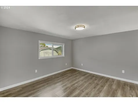 5885 NE Jacobson Street Hillsboro OR 97124