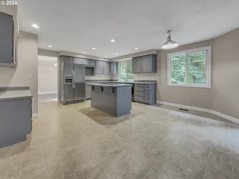 9206 Ne 32nd Avenue Vancouver WA 98665