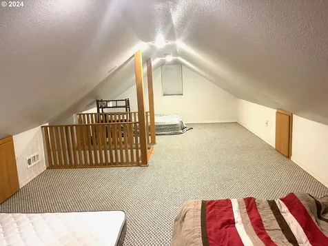 28597 Santiam Highway Sweet Home OR 97386