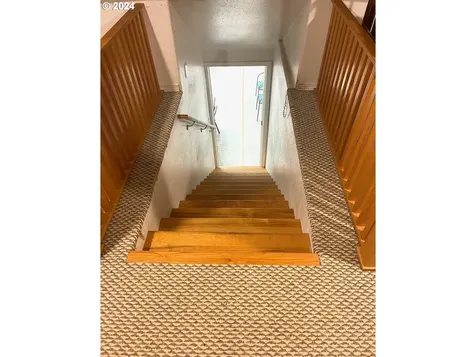 28597 Santiam Highway Sweet Home OR 97386