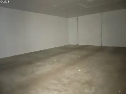 28597 Santiam Highway Sweet Home OR 97386