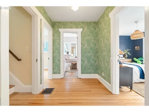 3234 SE Ankeny Street Portland OR 97214