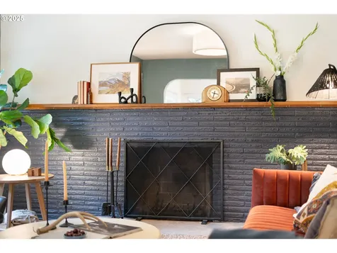 3234 SE Ankeny Street Portland OR 97214