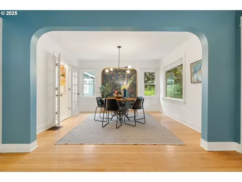 3234 SE Ankeny Street Portland OR 97214