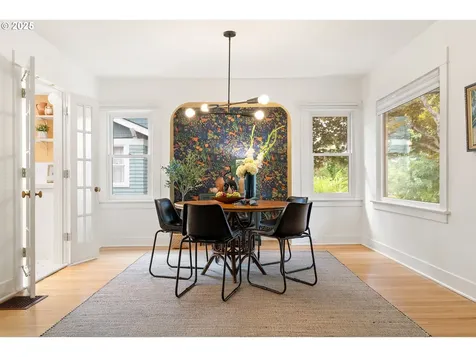 3234 SE Ankeny Street Portland OR 97214