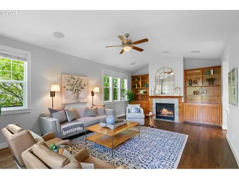 3031 Nw Spencer Street Portland OR 97229