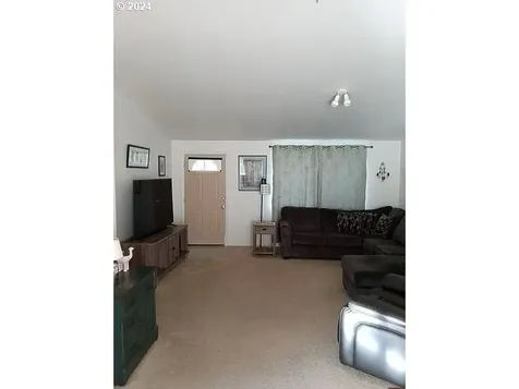 2310 Coastal Highlands Drive Florence OR 97439