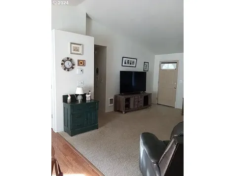 2310 Coastal Highlands Drive Florence OR 97439
