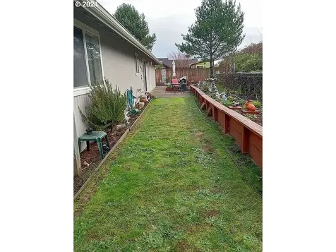 2310 Coastal Highlands Drive Florence OR 97439