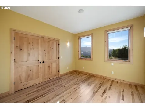 1470 Catalina Lane White Salmon WA 98672