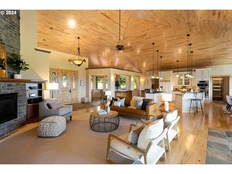 1470 Catalina Lane White Salmon WA 98672