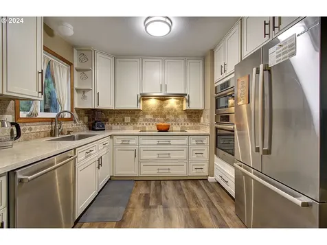 7307 NE 64th Court Vancouver WA 98661