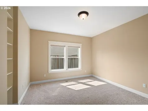 1720 S Taverner Drive Ridgefield WA 98642
